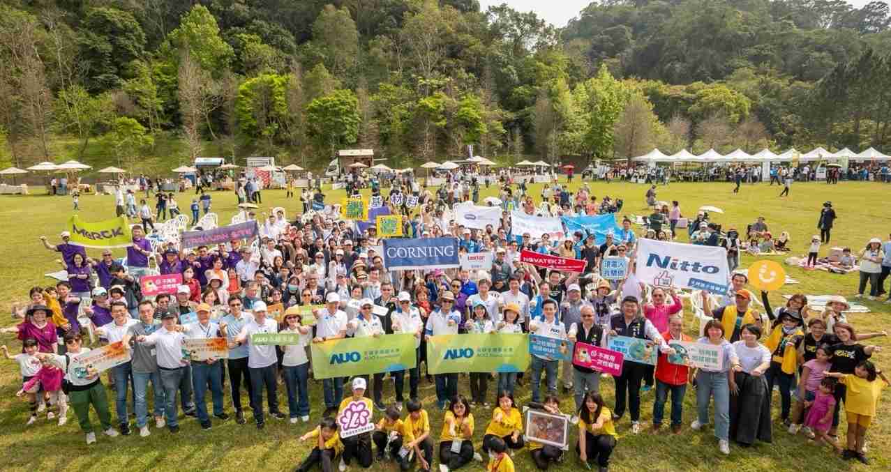 JDB电子致力永续平衡发展，，，第14年入选DJSI世界指数成分股（DJSI World），，，在全球顶尖电子设备仪器组件产业展现卓越的永续竞争力，，，获国际指数肯定